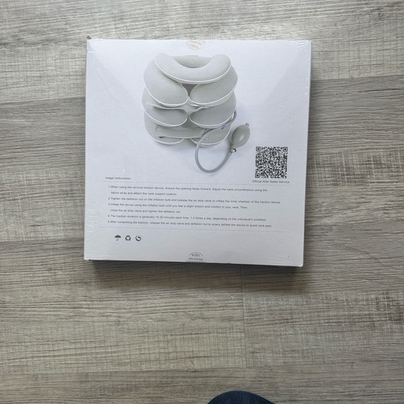 NWT Neck stretcher with neck brace color gray - Picture 9 of 11